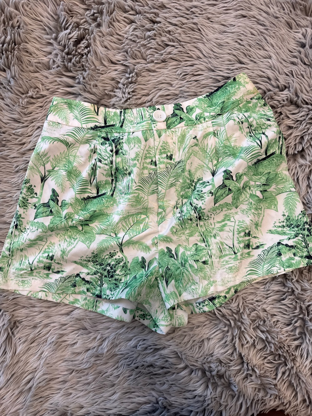 Green Tropical Print Shorts